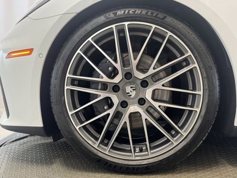 Used 2025 Porsche Panamera 4 image 49