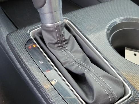 Used 2025 Honda Civic Sport image 29