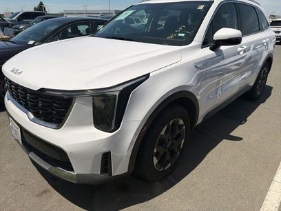 Used 2024 Kia Sorento S