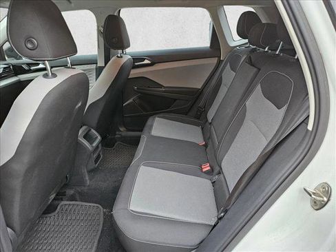 Used 2023 Volkswagen Taos S image 15