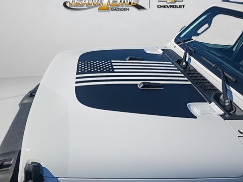 Used 2024 Jeep Wrangler Sport S image 10