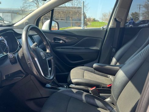 Used 2017 Buick Encore Sport Touring AWD/4WD image 9