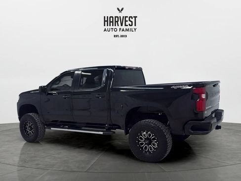 Used 2020 Chevrolet Silverado 1500 Custom w/ Custom Value Package AWD/4WD image 3
