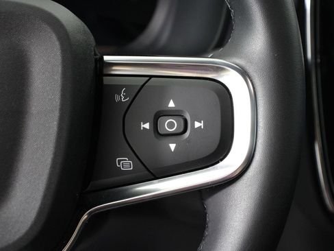 Certified 2023 Volvo C40 P8 Recharge Ultimate AWD/4WD image 11