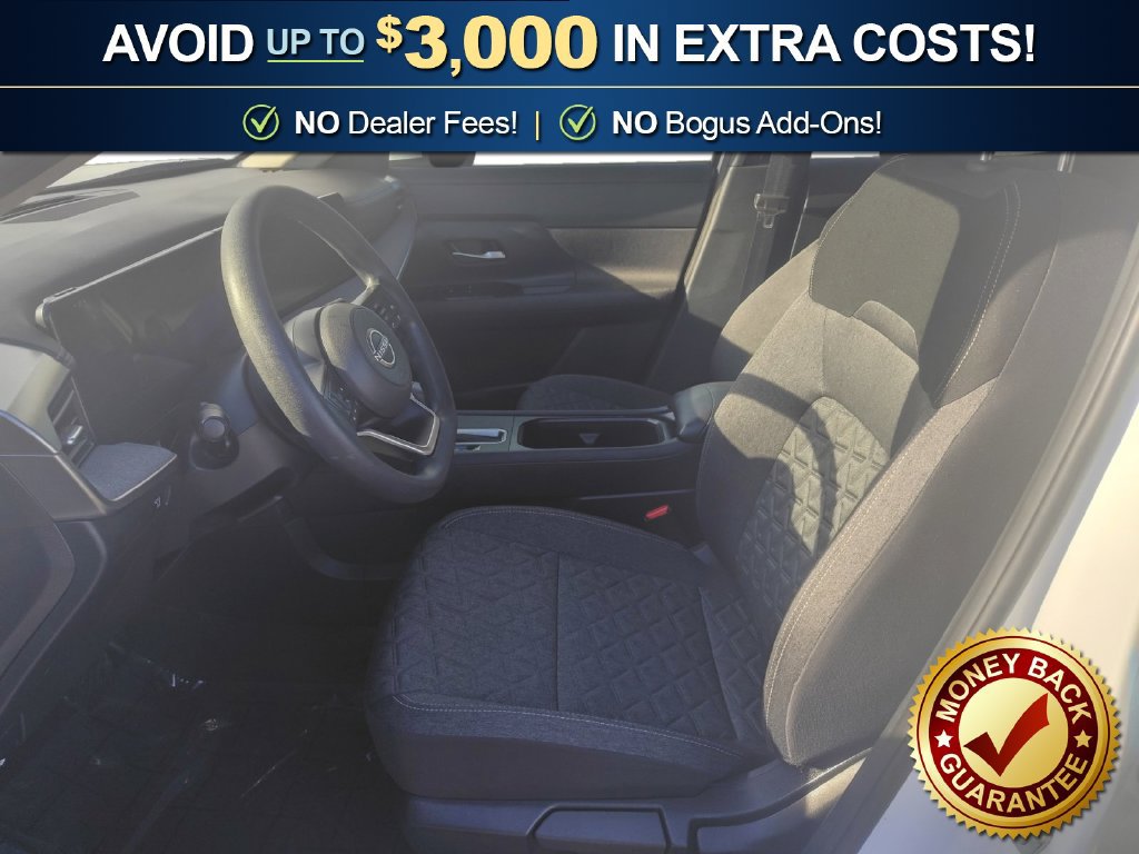 Used 2025 Nissan Kicks SV FWD image 14