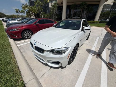 Used 2016 BMW M4 Coupe RWD image 4