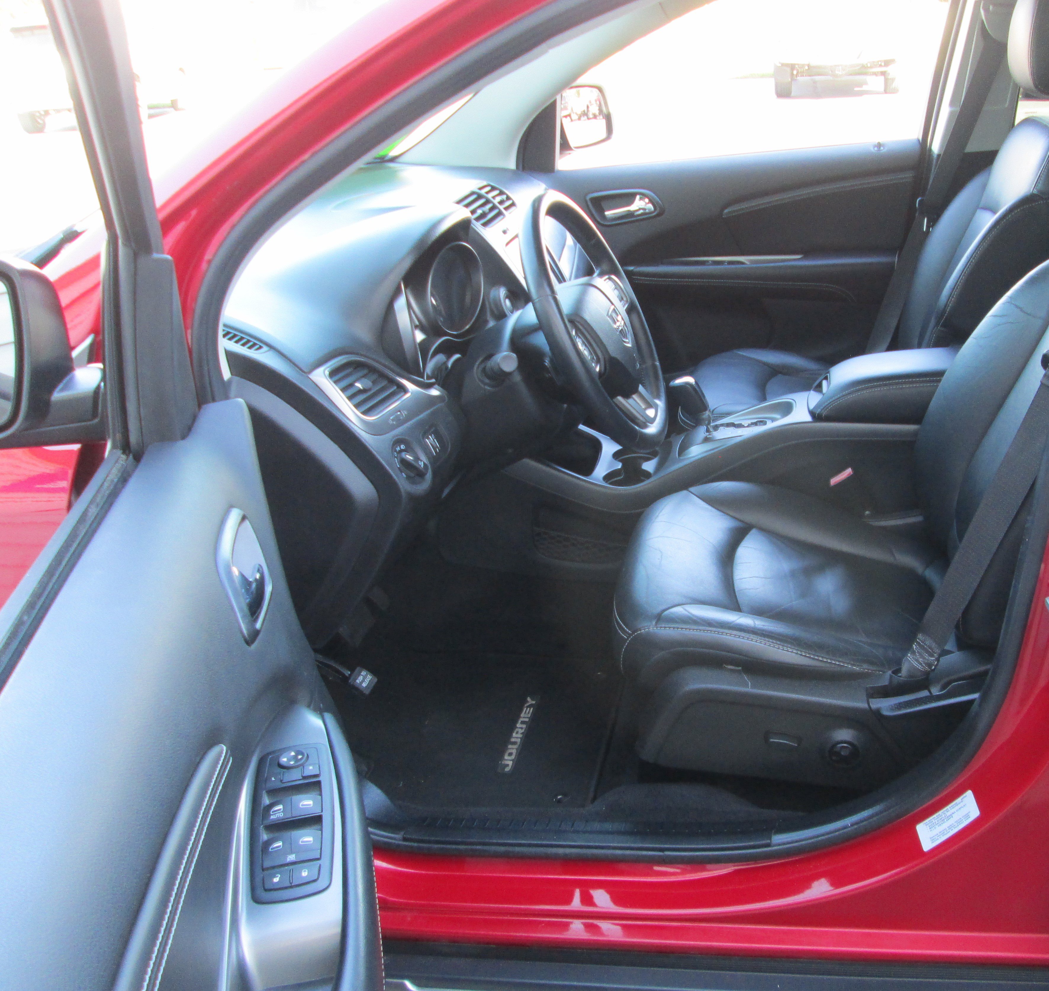 Used 2016 Dodge Journey Crossroad w/ Popular Equipment Group FWD image 12