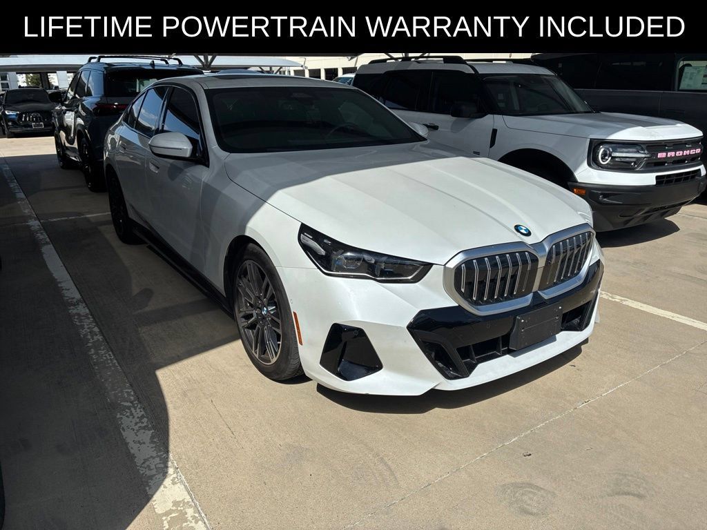 Used 2026 BMW 540i xDrive AWD/4WD image 1