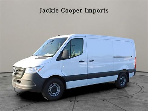 New 2025 Mercedes-Benz Sprinter 2500 image 1