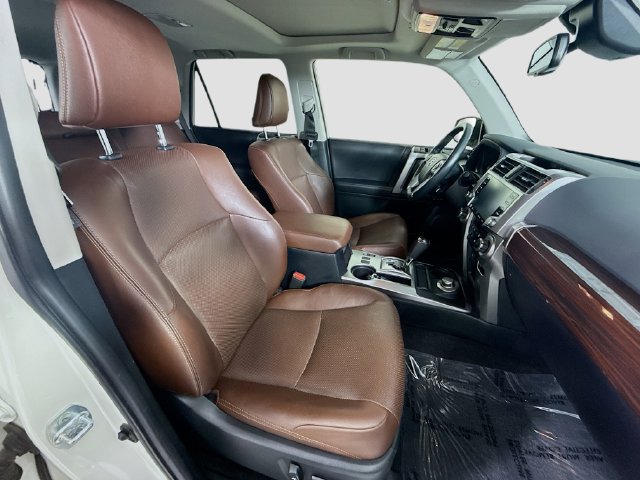 Used 2023 Toyota 4Runner Limited AWD/4WD image 31