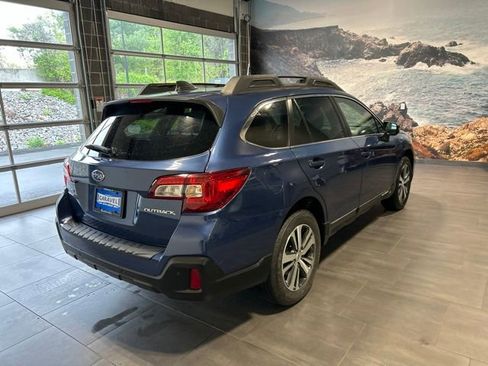 Used 2019 Subaru Outback 2.5i Limited AWD/4WD image 46