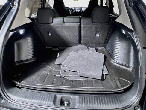 Used 2024 Honda HR-V LX image 34