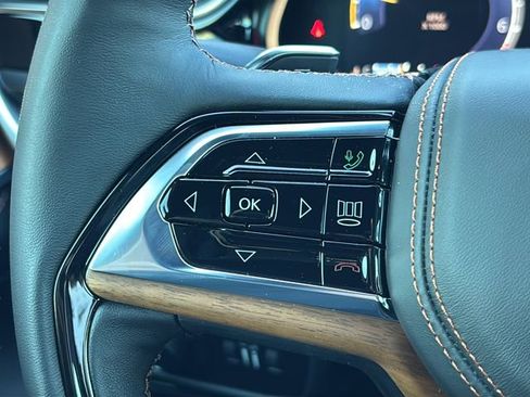New 2025 Jeep Grand Cherokee L Summit image 26