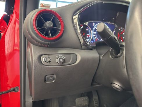 Used 2021 Chevrolet Blazer RS w/ Enhanced Convenience Package image 35