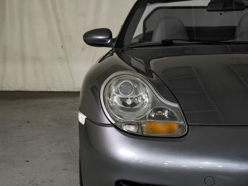 Used 2001 Porsche 911 Carrera RWD image 32