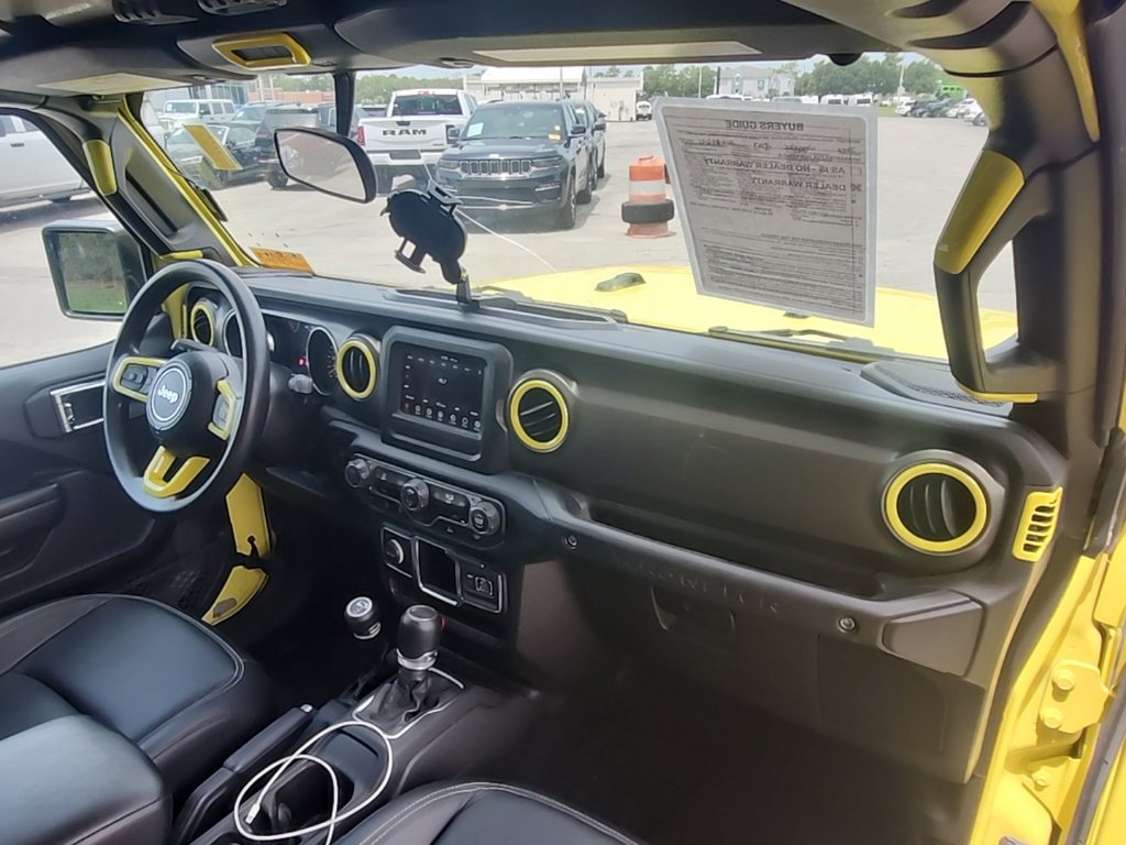 Used 2023 Jeep Wrangler Unlimited Sport AWD/4WD image 27