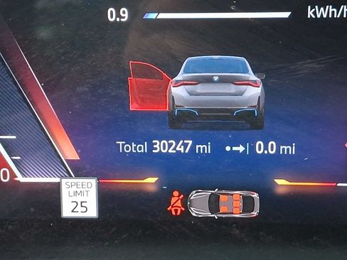Used 2024 BMW i4 eDrive40 w/ Premium Package RWD image 20