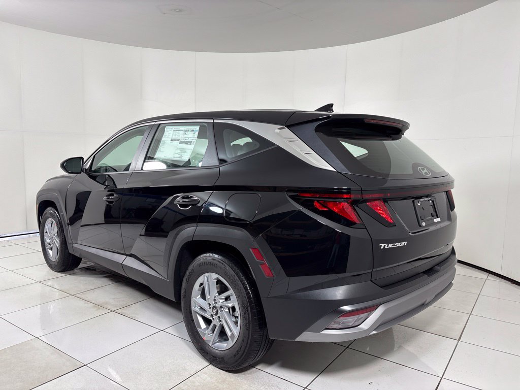 New 2026 Hyundai Tucson SE FWD image 3