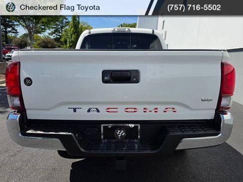 Used 2023 Toyota Tacoma SR5 RWD image 4