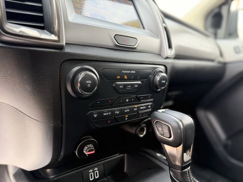 Used 2019 Ford Ranger XLT w/ Equipment Group 302A Luxury AWD/4WD image 17