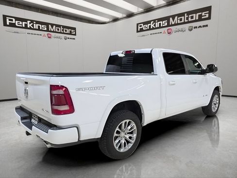 Used 2022 RAM 1500 Laramie w/ Sport Appearance Package AWD/4WD image 5