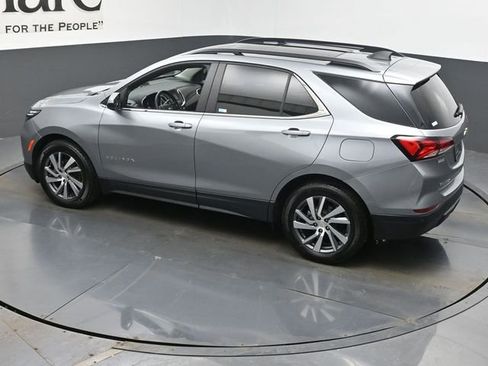 Used 2024 Chevrolet Equinox LT image 41