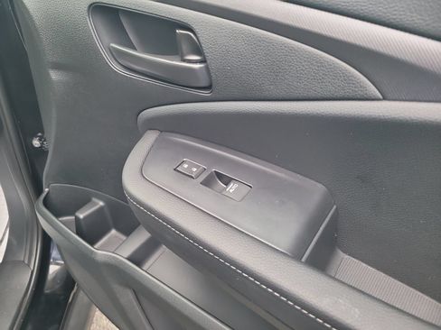 Used 2025 Honda Ridgeline Sport image 27