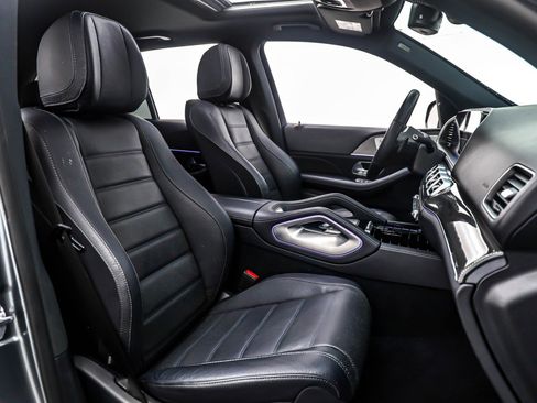 Used 2022 Mercedes-Benz GLE 450 4MATIC w/ Revised AMG Line Exterior image 7