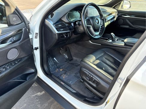Used 2019 BMW X6 xDrive35i w/ Premium Package image 14