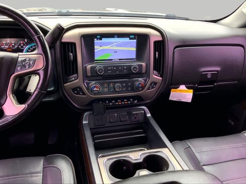 Used 2018 GMC Sierra 1500 Denali RWD image 7