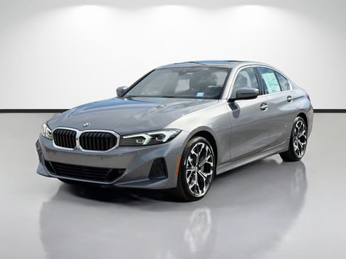 New 2026 BMW 330i xDrive Sedan w/ Premium Package AWD/4WD image 7