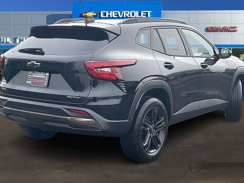 New 2026 Chevrolet Trax ACTIV w/ Driver Confidence Package FWD image 18
