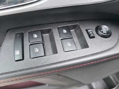 Used 2013 Chevrolet Equinox LT w/ Driver Convenience Package image 18