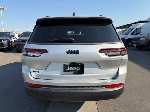 New 2026 Jeep Grand Cherokee L 4WD image 6