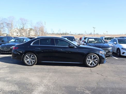 Used 2025 Mercedes-Benz E 450 4MATIC Sedan image 2