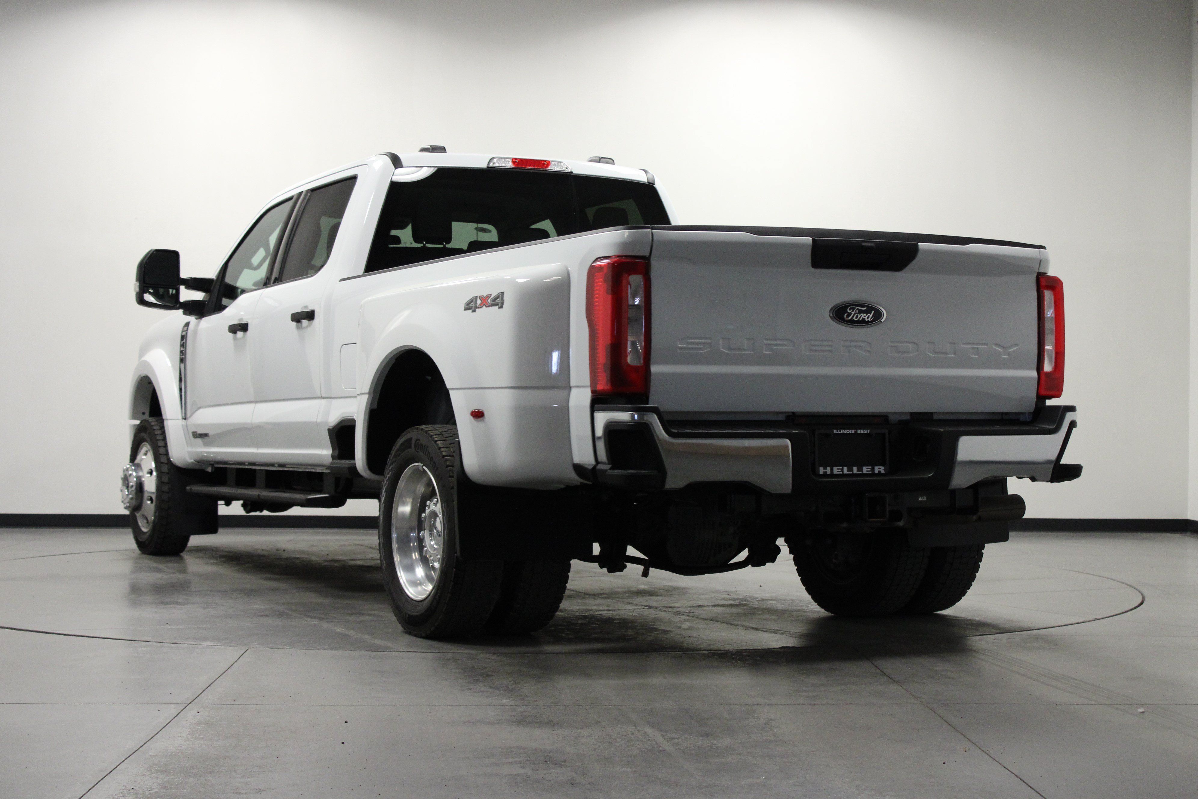 Used 2026 Ford F450 XLT w/ Camper Package AWD/4WD image 6