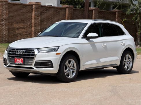 Used 2019 Audi Q5 2.0T Premium w/ Convenience Package AWD/4WD image 10