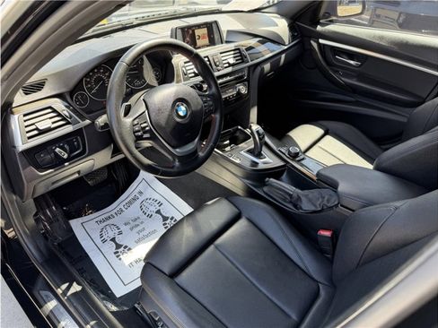 Used 2017 BMW 330i Sedan RWD image 16