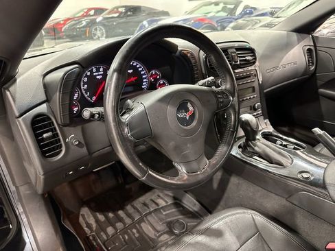 Used 2013 Chevrolet Corvette Convertible image 9