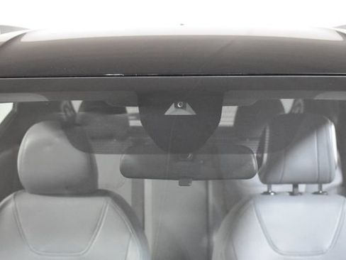 Used 2024 Nissan Kicks SR w/ SR Premium Package FWD image 37