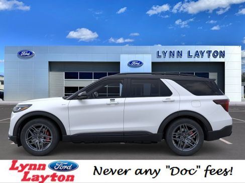 New 2026 Ford Explorer ST-Line w/ ST-Line Street Pack RWD image 3