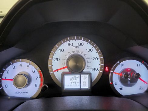 Used 2011 Honda Pilot EX-L image 17