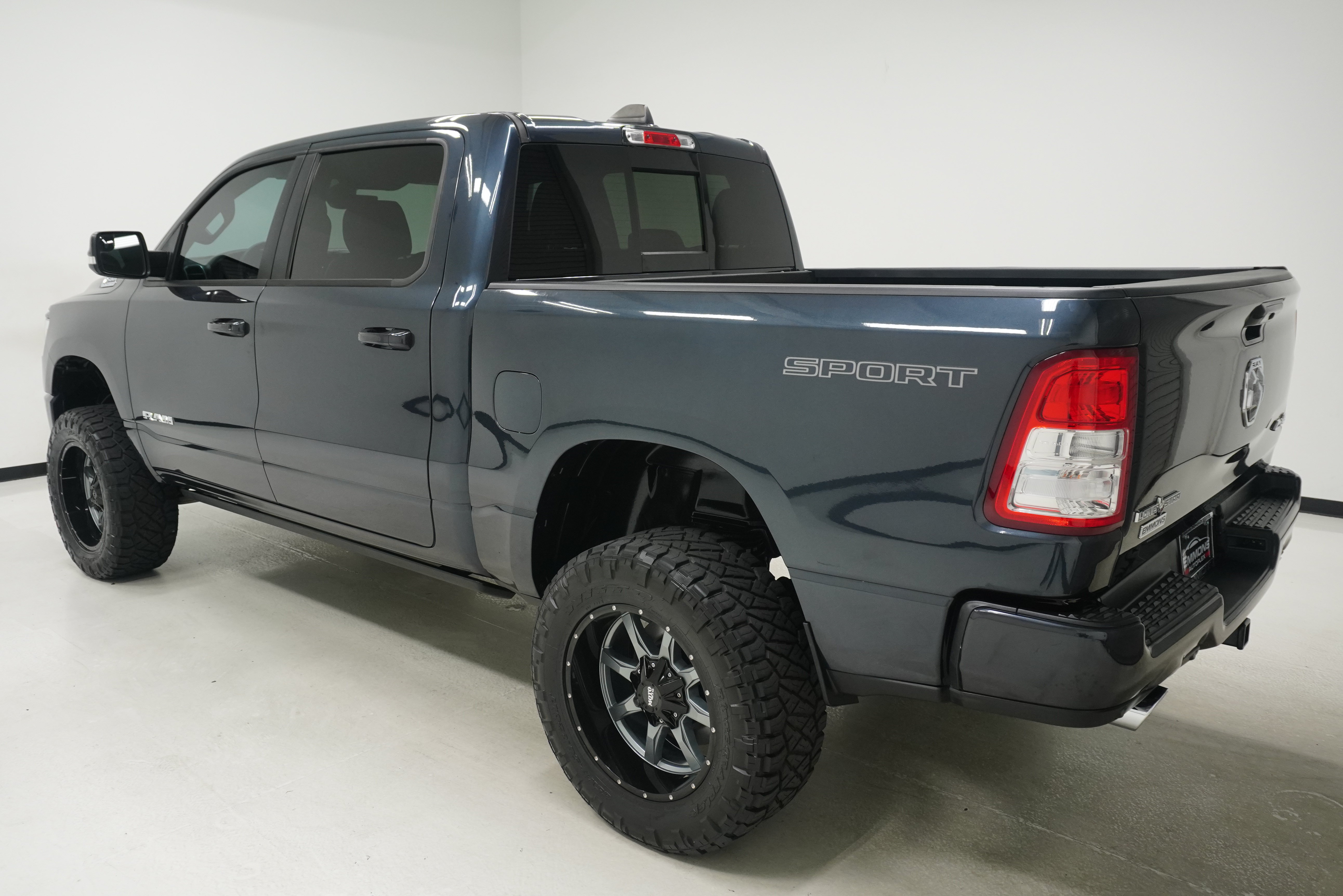 Used 2021 RAM 1500 Lone Star AWD/4WD image 5