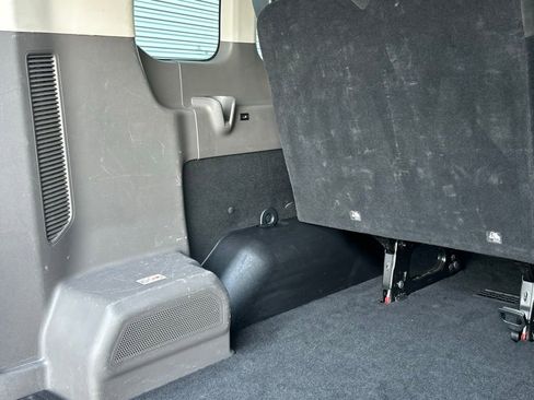 Used 2023 Ford Transit 350 XLT image 62