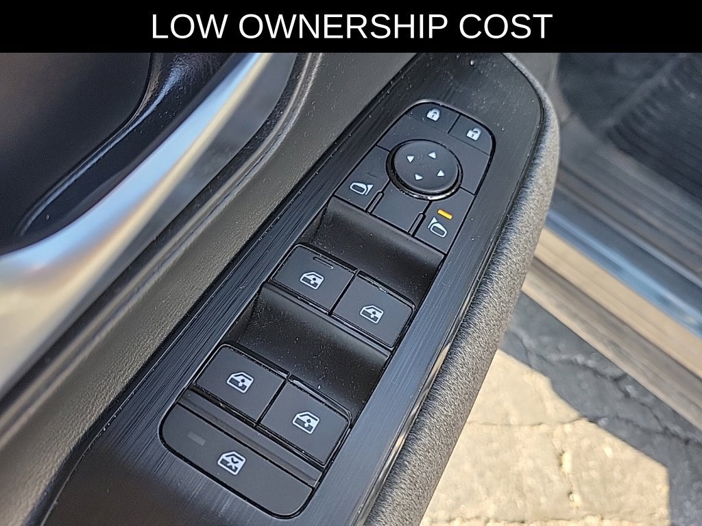 Used 2026 Nissan Kicks SV w/ SV Premium Package AWD/4WD image 23