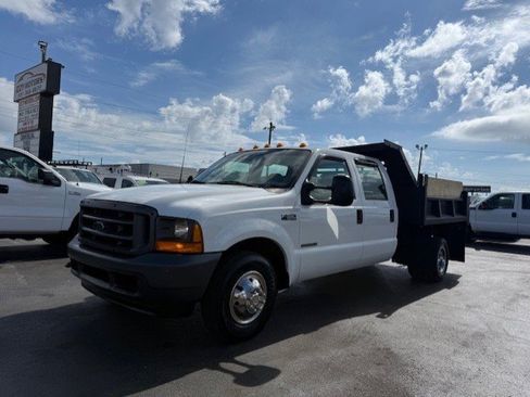 Used 2001 Ford F350 XL image 18