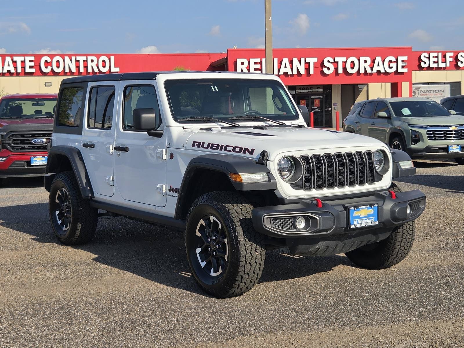 Used 2025 Jeep Wrangler Unlimited Rubicon AWD/4WD image 7