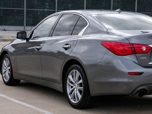 Used 2015 INFINITI Q50 Premium w/ Navigation Package AWD/4WD image 17