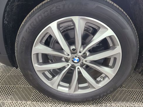 Used 2019 BMW X3 xDrive30i w/ Driving Assistance Package image 18