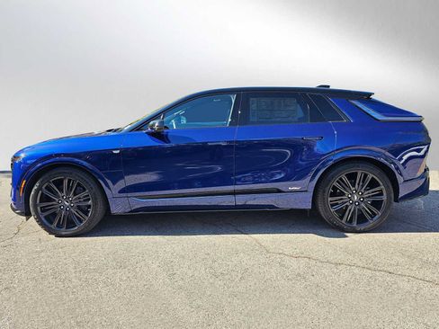 New 2026 Cadillac Lyriq V image 6